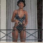 5c8a7eec20000045046f3892