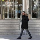 5c8a4626240000f404a2ddb5