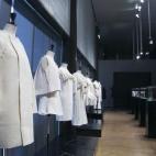 5c8b5cfc2400006d054d48fc