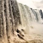 5c8b26932400000a05a4383b