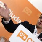 5c8aa49d2500000a068174d0