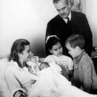 5c8b2cc9360000c81a6ca63a