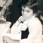 5c8b2cca360000ba1a6ca63e