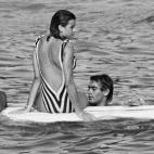 Junto al actor Anthony Delon en Saint Tropez