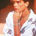 5c8b2cd03b000054066d2745