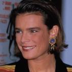 5c8b2cd3250000e203ca3ae6