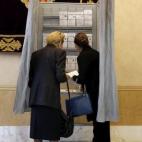 5c8b7c11230000dd0424da27