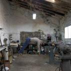 5c8b70eb2400004205a4b955