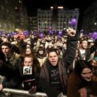 5c8b2406360000a61b6c927e