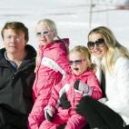 5c8b7d792500001304cacd6b