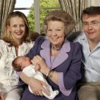 5c8b7d79360000e01c6d3781