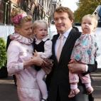 5c8b7d7c22000033001b0a8d