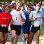En 2002, George W. Bush promocionó las virtudes del deporte junto a 400 trabajadores de la Casa Blanca.