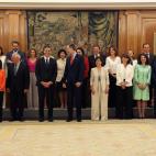 5c8a3ebb260000f903fe18aa