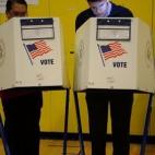 5c8b28db230000d5042443dd