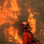 5c8b18d23b000070066cf4fa