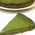 Ingredientes: mantequilla, galletas, queso de untar, huevos, nada, az&uacute;car blanco, harina y Matcha.Sigue aqu&iacute; la receta