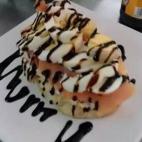 Lleva también huevo y vinagre de Módena. Mira la receta en Cookpad.