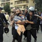 5c8ae9a4360000e01c6c45af