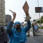 5c8ae9a62500000704c9d9be