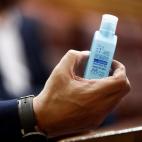 Un gel, fundamental estos d&iacute;as se est&eacute; donde se est&eacute;.