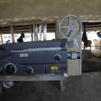 5c8a5ef2230000dd042305a5