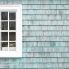 Reinventa el concepto de lienzo en blanco pintando sobre una superficie que ya tenga una historia que contar. Pinta sobre un espejo o una ventana y deja que tus trazos se vayan mezclando con la realidad que muestra este lienzo tan especial. Apro...