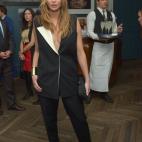 5c8acda22500000a0681c706