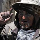 5c8b7bcf3b000070066db2b8