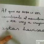 Imágenes de este tipo se recogen en el divertidísimo tumblr Drama en el portal.