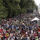 5c8b5632240000f7054d39f7