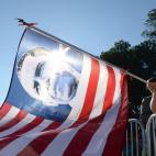 5c8b56332000009d037082b1