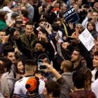 5c8b317d22000031001a83de