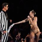 5c8aeb1a2500000d04c9dbb2