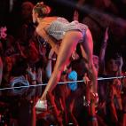 5c8b59e83b000054066d5ea5