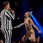 5c8b59eb22000033001aafd8