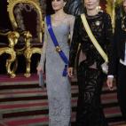 En una cena de gala en el Palacio Real para celebrar la visita del presidente de Colombia, Juan Manuel Santos, junto a Maria Clemencia Rodriguez de Santos, esposa del presidente colombiano