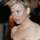 5c8a7678240000f404a31c6f