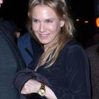 5c8a7681260000e804fe60d9