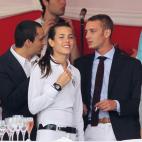 5c8aeb702000009d036ff5e7