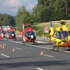 5c8aee5420000045046ff96b