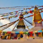 Lo que más abunda por Katmandú son los templos budistas e hinduistas. Una ciudad diferente de todo lo que seguramente estemos acostumbrados, pero que no deja de ser realmente increíble. Hay que verlo para entenderlo. Ver más fotos aquí.