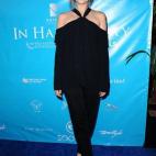 Otra de sus apuestas ganadoras: el todo al negro. Aquí lo hizo con un conjunto de Proenza Schouler que dejaba al descubierto sus hombros, otra de las tendencias del pasado verano.