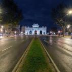 La Puerta de Alcal&aacute; en la plaza de la Independencia.