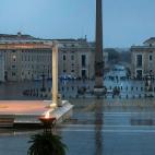 Extraordinaria bendici&oacute;n 'Urbi et Orbi' del papa Francisco en una plaza de San Pedro vac&iacute;a