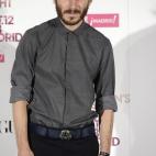 5c8b6b98240000f404a4ab94