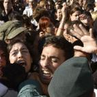 5c8b36933b000072066d3ce3