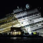 5c8aebb7360000a61b6c4878