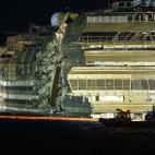 5c8aebb8250000e203c9dc78