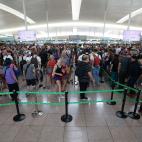 5c8a5d5f2500000d04c8f493